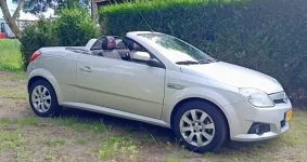 Te koop Tigra 2005